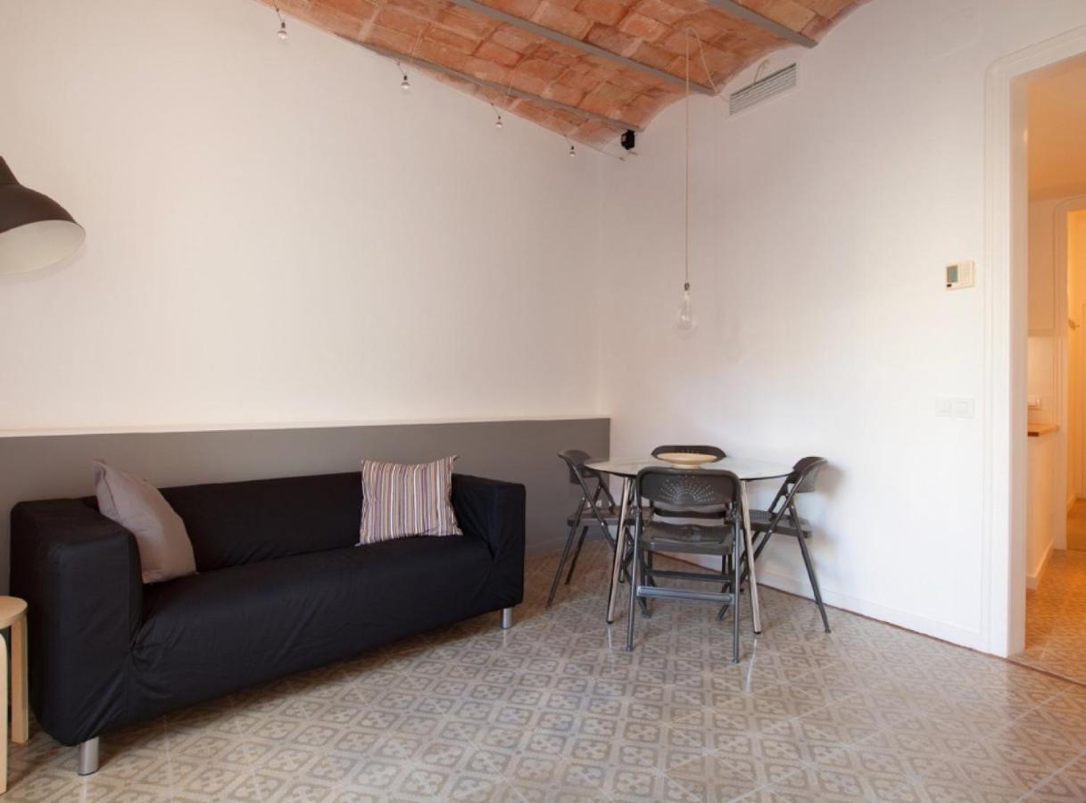 Napoles - Modernist Flat Close To Sagrada Familia برشلونة المظهر الخارجي الصورة