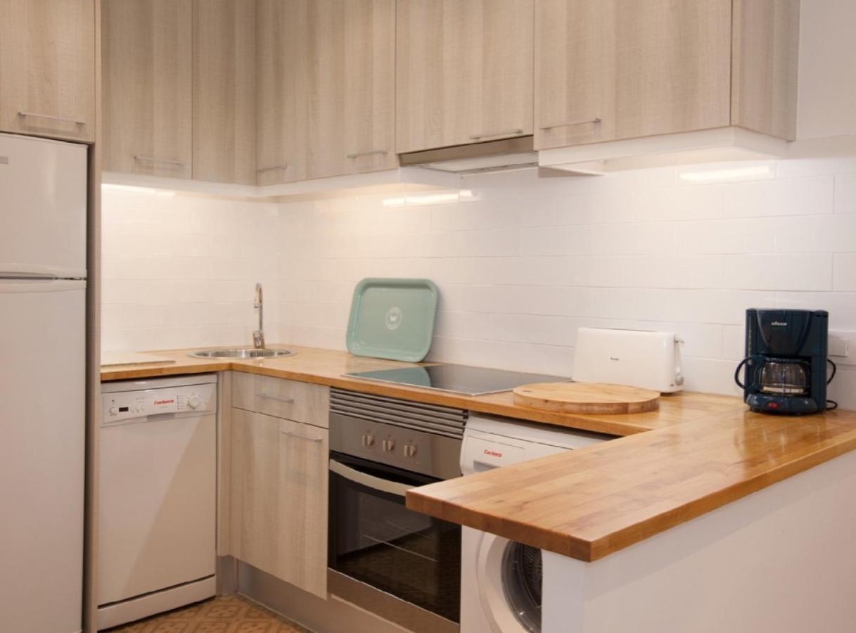 Napoles - Modernist Flat Close To Sagrada Familia برشلونة المظهر الخارجي الصورة